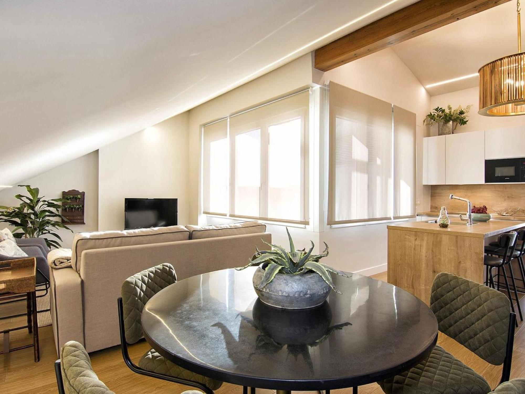 Chezmoihomes Premium Loft Private Terrace Grenade